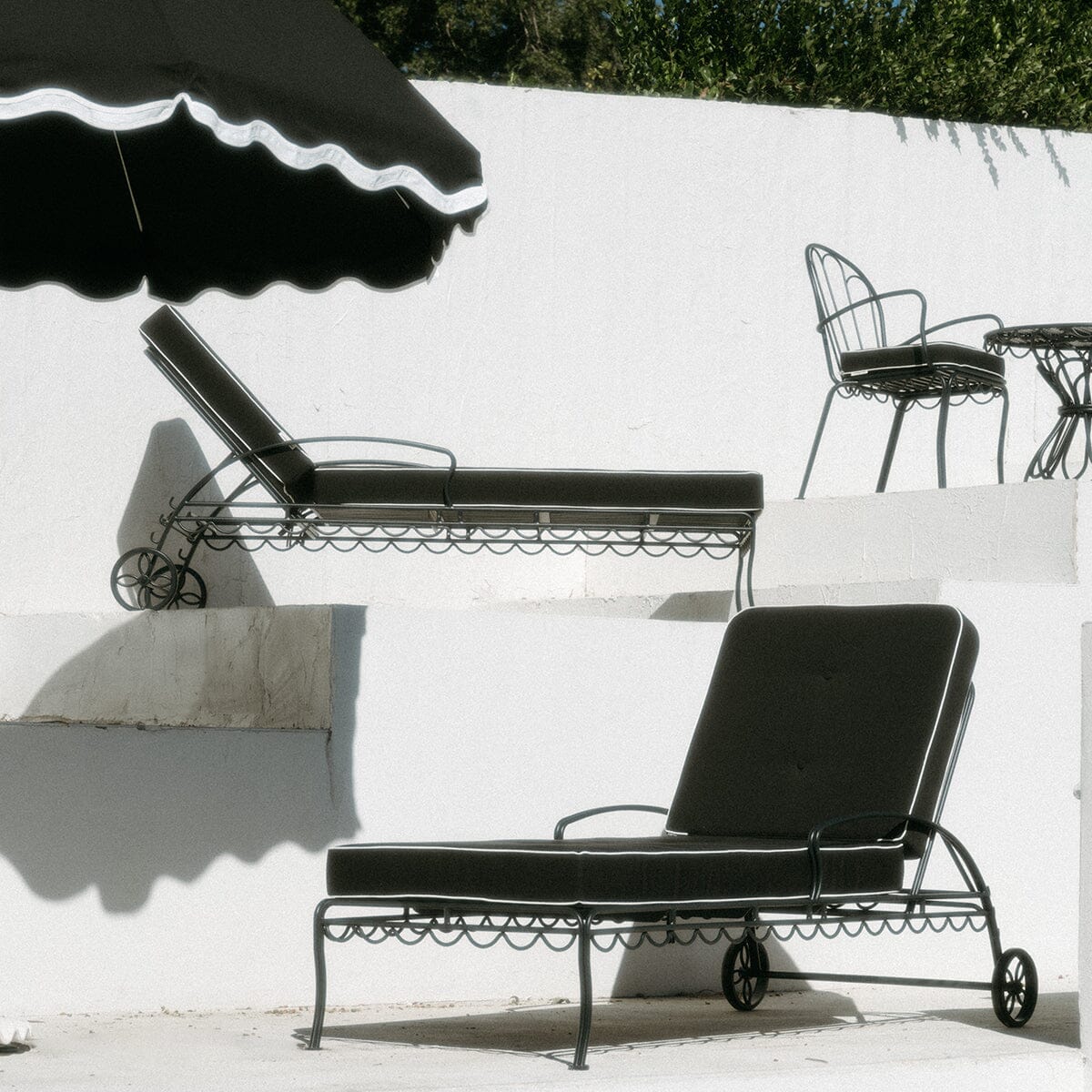 The Al Fresco Sun Lounger - Frame - Vintage Black Al Fresco Sun Lounger Business & Pleasure Co. 