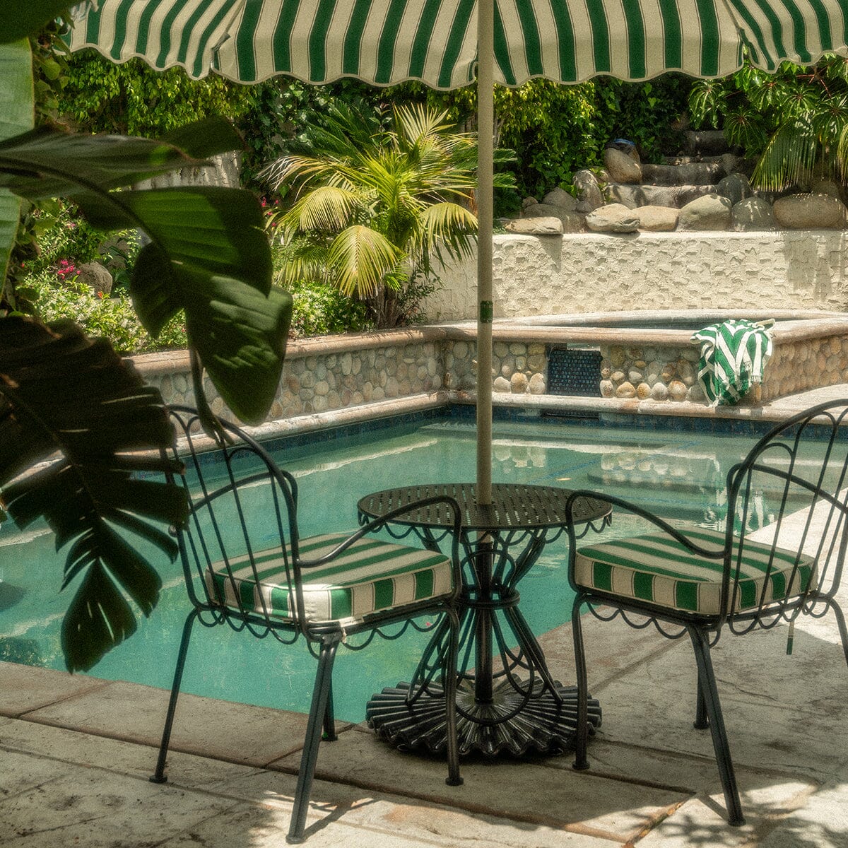 90 pound patio umbrella base Tangkula 2-Pack LBS Heavy-Duty 900D Oxford Fillable S tangkula featuring an impressive 90lbs total capacity for enhanced stability BONOSUKI 57-90lb Patio HDPE Plastic