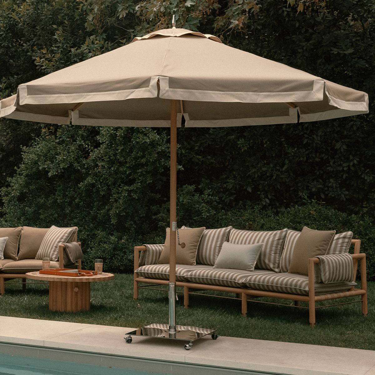 The Resort Market Umbrella x Jenni Kayne Resort Market Bundle Business & Pleasure Co. 
