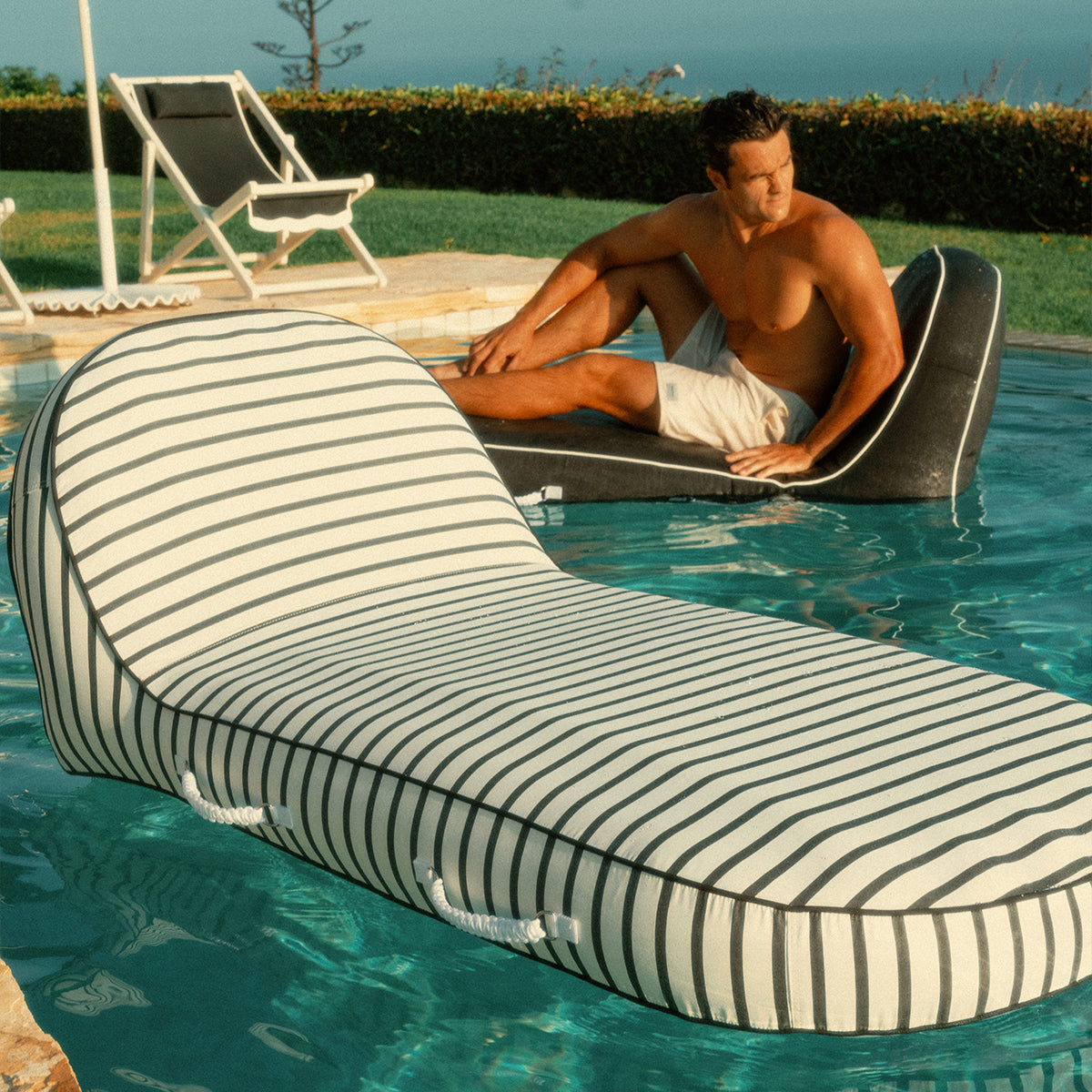 The Pool Lounger - Monaco Black Stripe