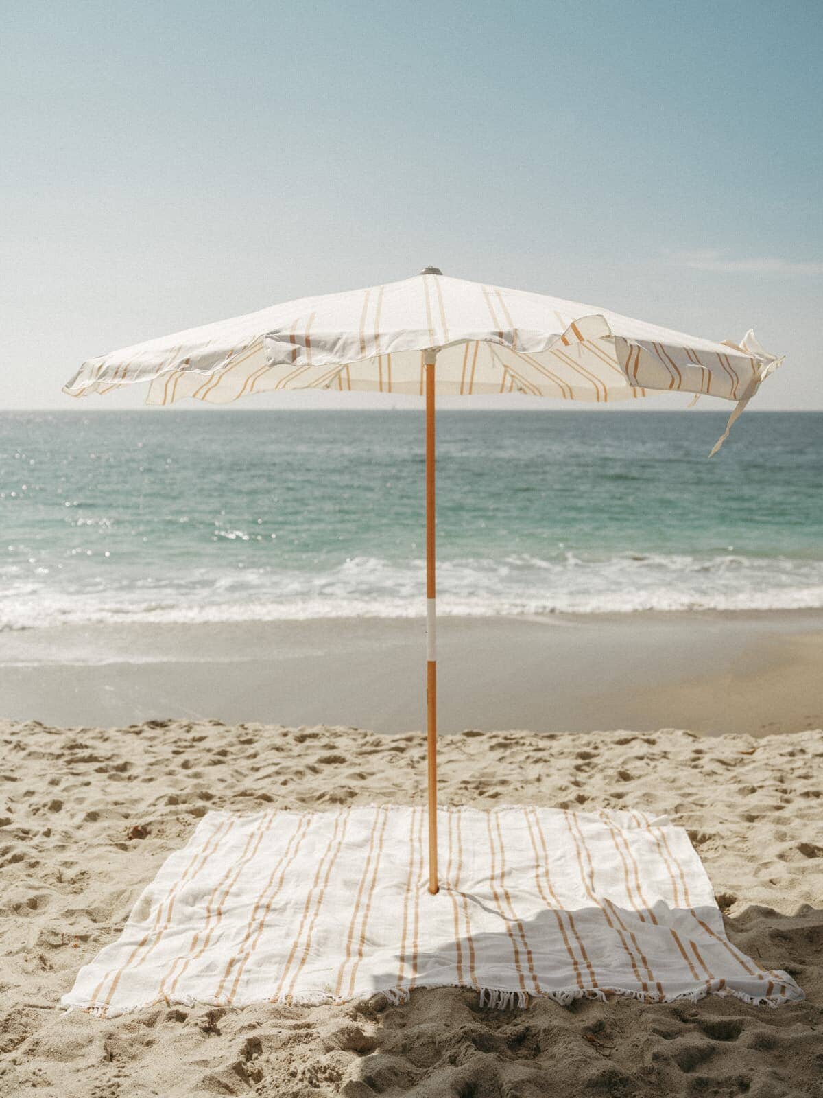 Sand two stripe amalfi and blanket on the beach