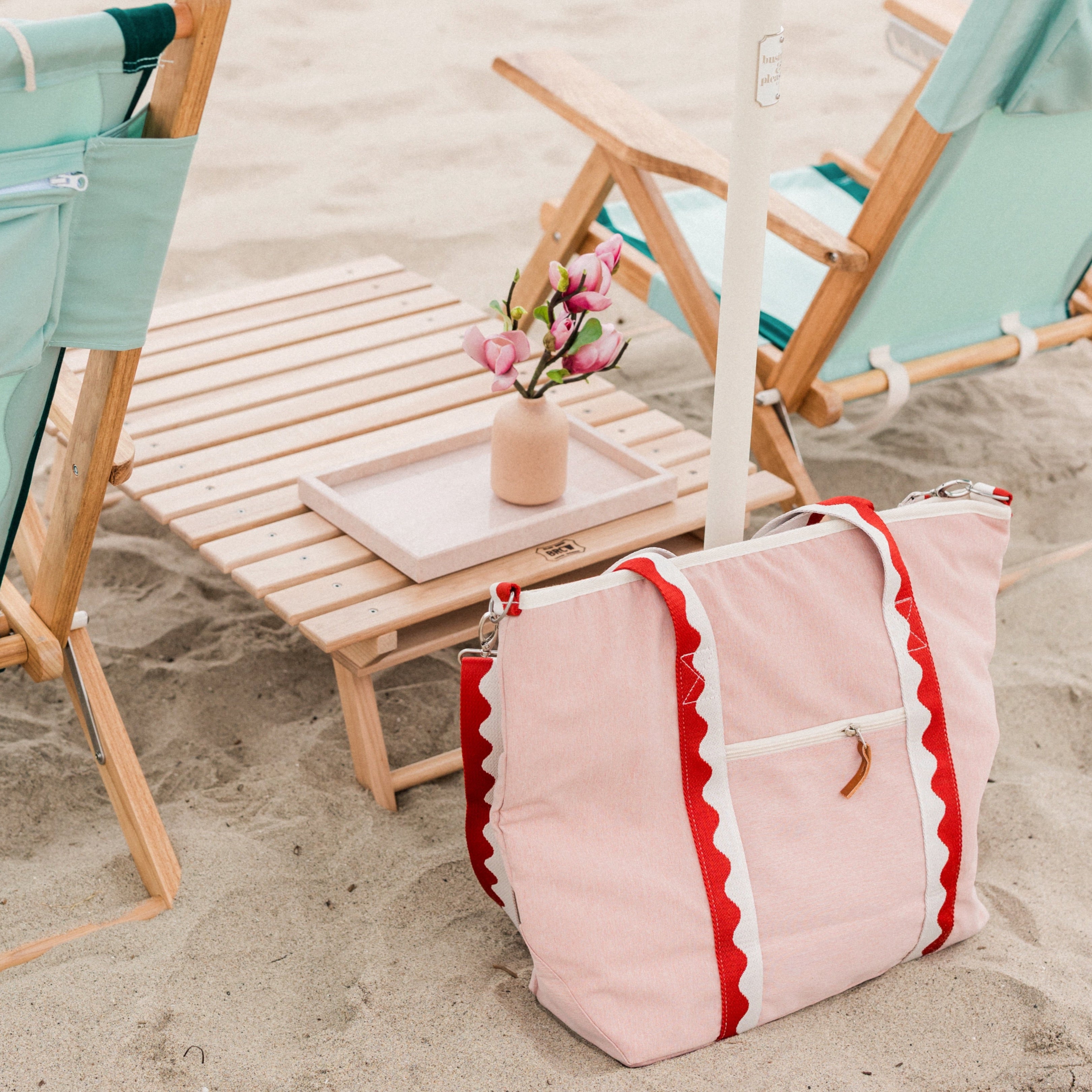 The Beach Bag in Rivie Pink 