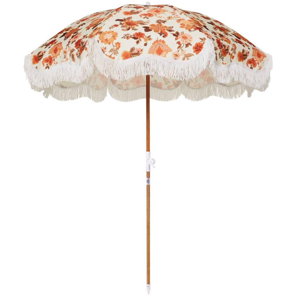 studio image of riviera white sling chair