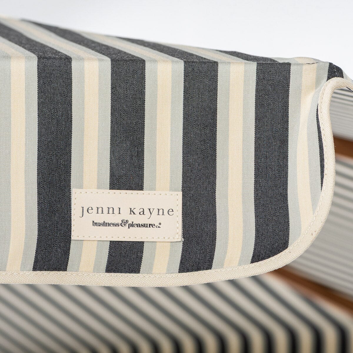 The Resort Market Umbrella x Jenni Kayne - Business & Pleasure Co.