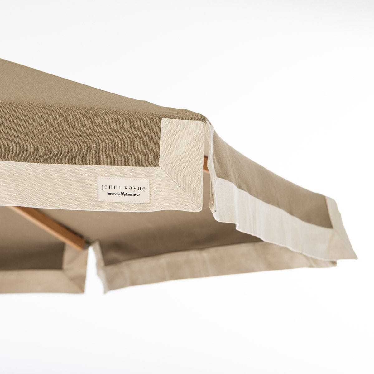 The Resort Market Umbrella x Jenni Kayne - Business & Pleasure Co.