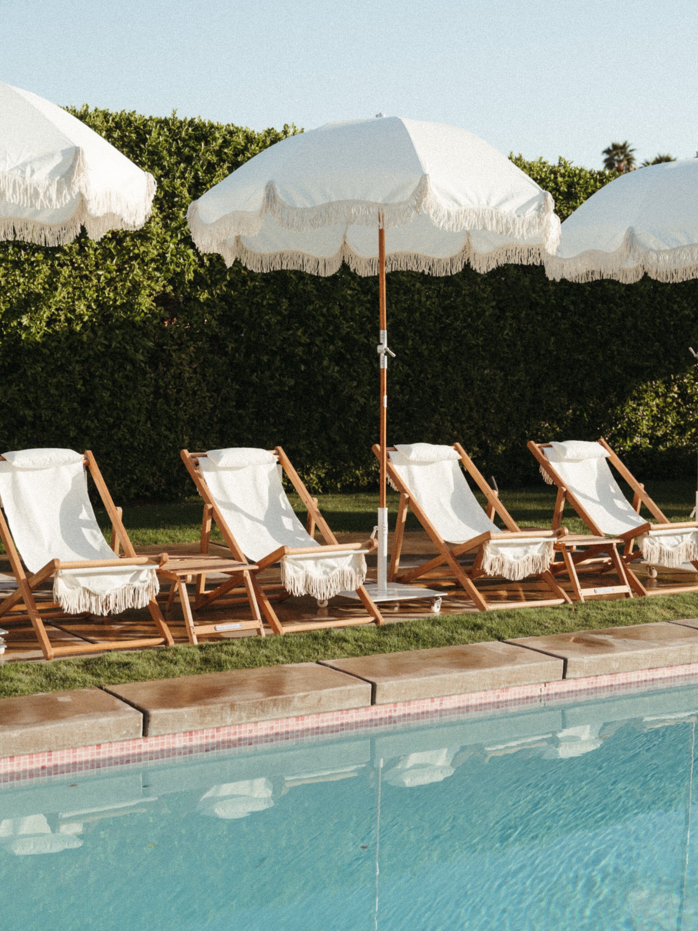 The Premium Beach Umbrella - Antique White Premium Beach Umbrella Business & Pleasure Co 