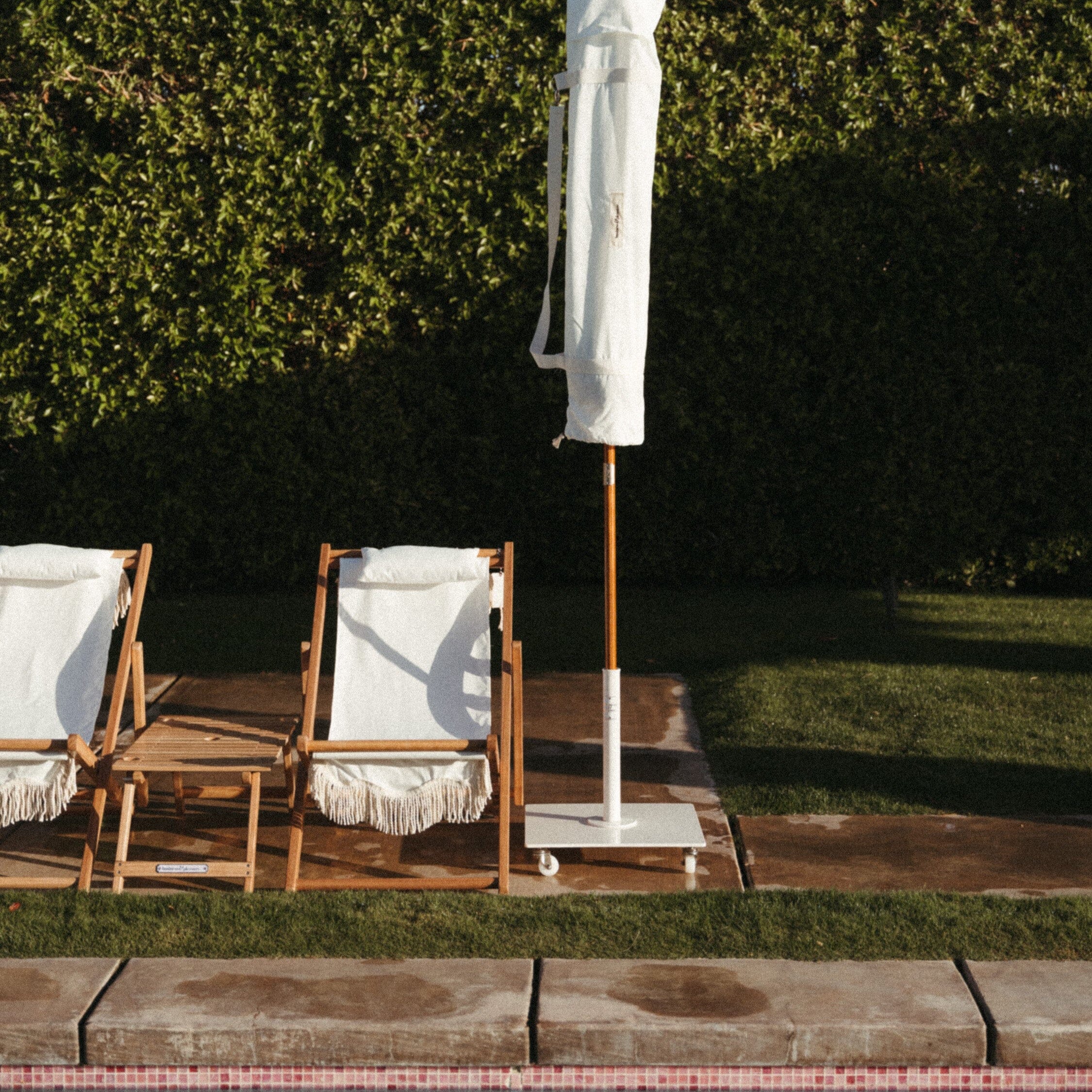 Business & Pleasure Co. The Umbrella Base Wheel Set