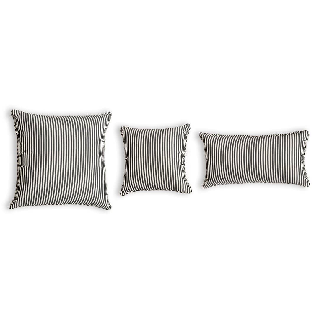 3 throw pillow sizes